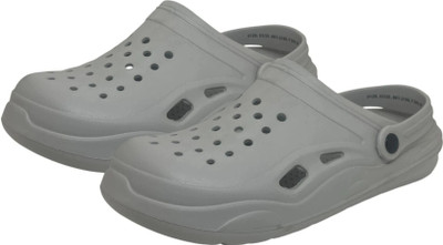 Bata Men Clogs(Grey , 7)