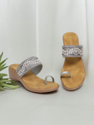 PLANET WALK Lightweight comfort extra-soft with trendy, premium stylish design Women Heels(Grey , 8)