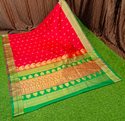 Spewim Woven Kanjivaram Art Silk Saree(Red)
