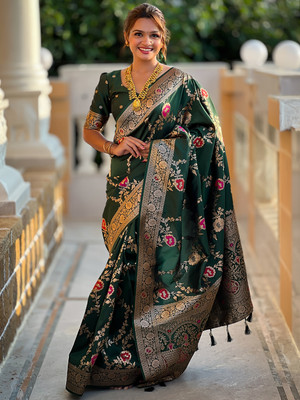 Nayanthara Trends Printed, Floral Print Banarasi Silk Blend Saree(Green)