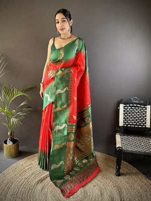 Elora Self Design Banarasi Silk Blend Saree(Red)