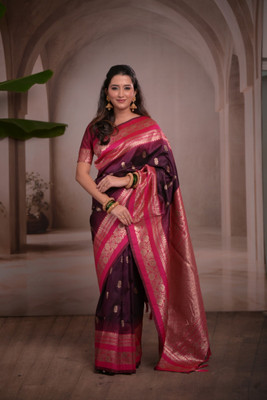 HouseOfCommon Woven Banarasi Cotton Silk Saree(Maroon)