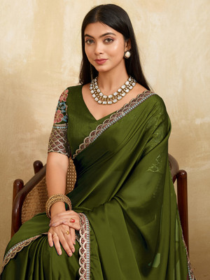 Laddu creation Embroidered Bollywood Silk Blend Saree(Dark Green)