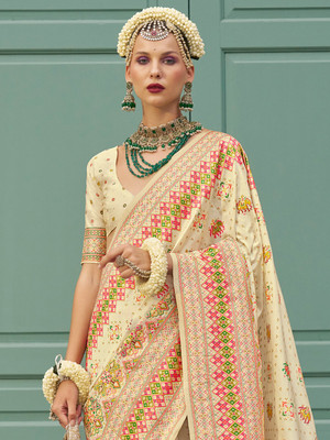 Sareemall Printed Banarasi Silk Blend Saree(Cream)
