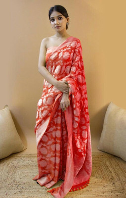 SHWENILA Solid/Plain Assam Silk Pure Silk Saree(Red)
