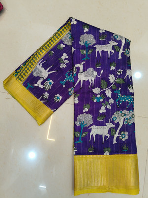 LOHEE Digital Print, Animal Print, Floral Print, Woven Kalamkari Silk Blend Saree(Maroon, Dark Green)