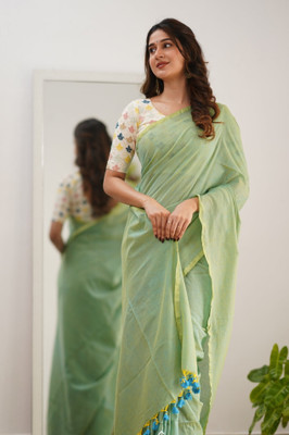 ButiQ Solid/Plain Handloom Cotton Blend Saree(Light Green)