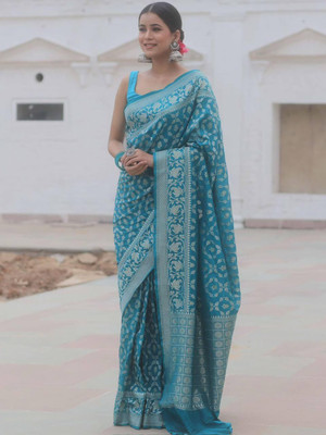 Bansari Textiles Woven, Self Design, Temple Border, Solid/Plain Banarasi Silk Blend Saree(Light Blue)