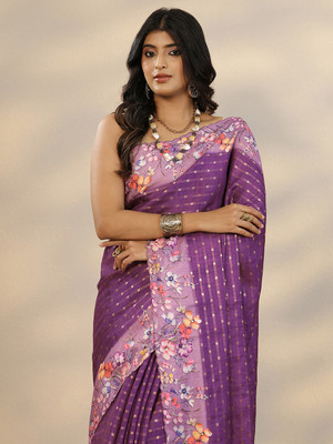 LIBAS Woven Daily Wear Silk Blend Saree(Purple)