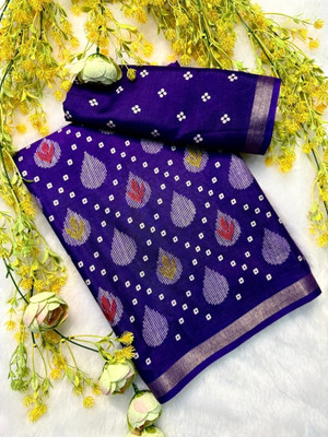 Ambaji enterprise Printed Kalamkari Cotton Blend Saree(Purple)