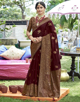 Samah Woven, Embellished, Self Design Banarasi Tissue, Silk Blend Saree(Maroon, Gold)