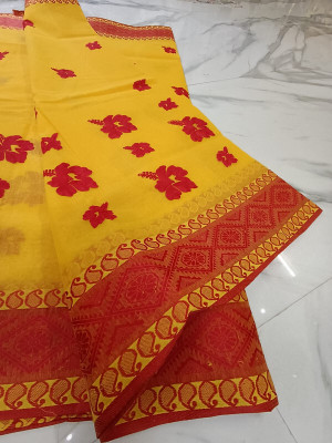 Priyongboda Printed Tant Handloom Cotton Blend Saree(Yellow, Red)