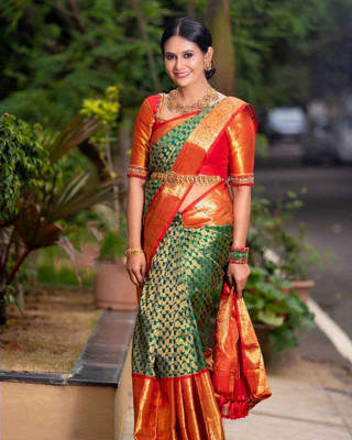 Moksha trends Floral Print Banarasi Pure Silk Saree(Green, Red)
