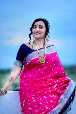 Dulhan Collection Woven Banarasi Jacquard Saree(Pink)