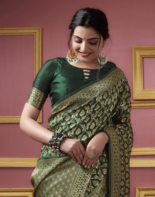 SIRIL Woven, Self Design Kanjivaram Art Silk Saree(Dark Green, Gold)