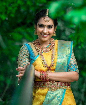 PITHAVADIWALA Jacquard Self Design Blouse Material