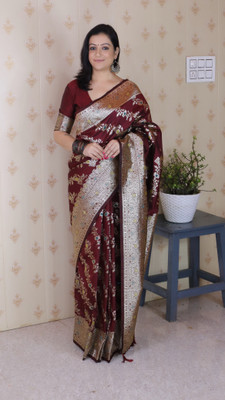 Plothah: Woven, Self Design Banarasi Pure Silk Saree(Maroon)