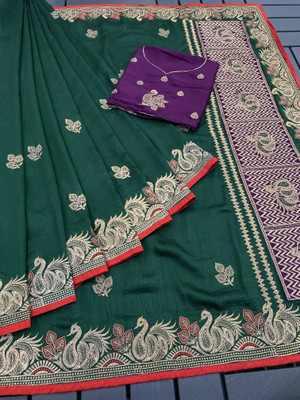 CHAMUNDA CREATION Embroidered Bollywood Pure Silk Saree(Green)