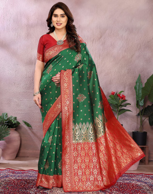 YASHIKA Woven Bollywood Silk Blend Saree(Green, Red)
