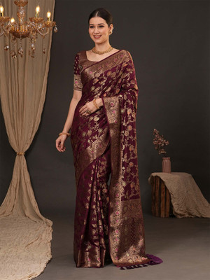 Divastri Woven Banarasi Silk Blend Saree(Maroon)