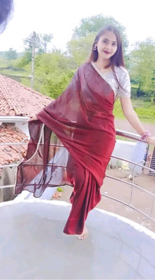 Vragi Solid/Plain Bollywood Lycra Blend Saree(Maroon)