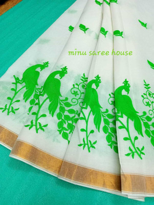 M FASHION Self Design Tant Pure Cotton Saree(Green)