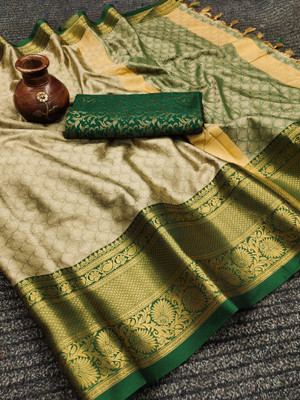 Divastri Woven Banarasi Cotton Silk, Art Silk Saree(Cream, Green)