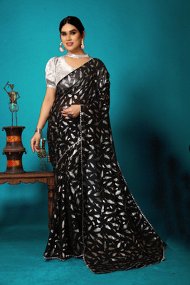 REDFISH Self Design Daily Wear Lycra Blend Saree(Black)