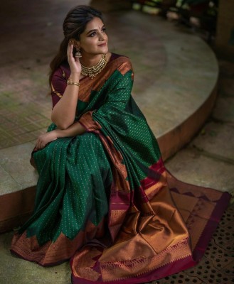 BHUMIKA CREATION Woven Kanjivaram Cotton Silk Saree(Dark Green)