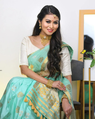 VRAJ CREATION Woven Mekhela Chador Pure Silk Saree(Light Green)
