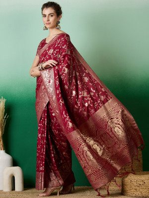 Suha Woven Banarasi Art Silk Saree(Maroon)