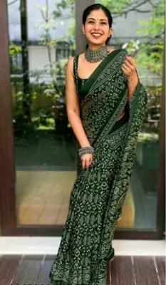 DHYEY CREATION Printed Bandhani Pure Silk, Silk Blend Saree(Green)