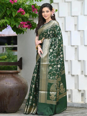 KANGLI Woven Banarasi Cotton Silk Saree(Green)