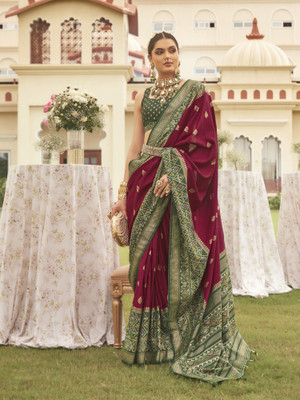 Elora Printed Patola Silk Blend Saree(Maroon)