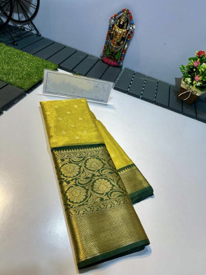Apnisha Self Design Banarasi Pure Silk Saree(Multicolor)
