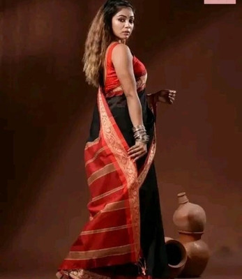 SimaGarments Woven, Temple Border Handloom Cotton Silk Saree(Black)