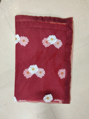 NIYANTAKSH Embroidered Daily Wear Net Saree(Maroon)