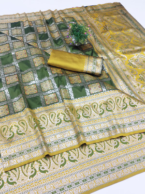 Ratnavali Woven Patola Pure Silk, Art Silk Saree(Green)