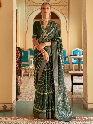 ANOUK Printed Ikkat Silk Blend Saree(Green)