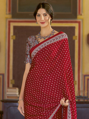 Sareemall Printed Daily Wear Crepe Saree(Red)