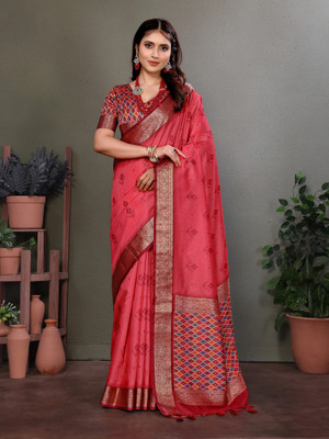 Elora Woven Patola Silk Blend Saree(Red)