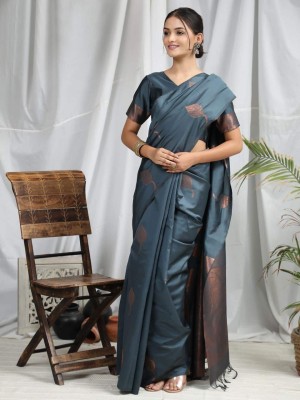 V N V Shop Woven Kanjivaram Jacquard, Pure Silk Saree(Grey)