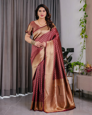 iHIYAzz ENTERPRISE Self Design Banarasi Pure Silk Saree(Maroon)