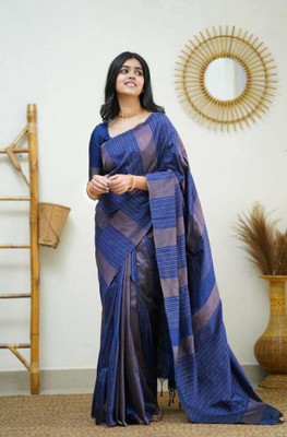 AMRUTKALA SAREES Woven Banarasi Silk Blend Saree(Blue)