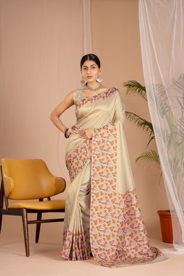 VELVETWARDROBE Digital Print Banarasi Silk Blend Saree(Beige)