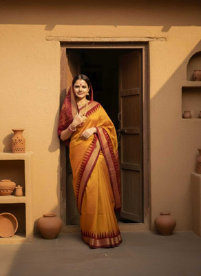 Tilfelle Woven, Temple Border, Solid/Plain Sambalpuri Silk Blend Saree(Mustard, Maroon)