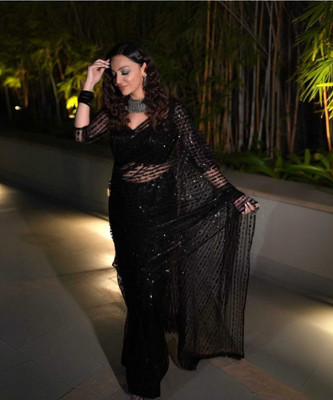 FAMOUS ZONE Embellished, Embroidered Bollywood Net Saree(Black)
