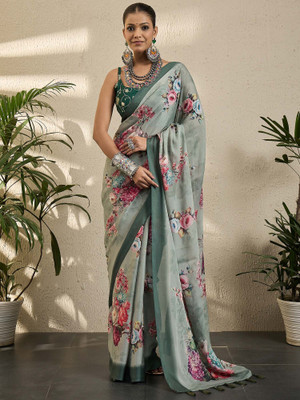 Divastri Floral Print Pochampally Georgette Saree(Grey)