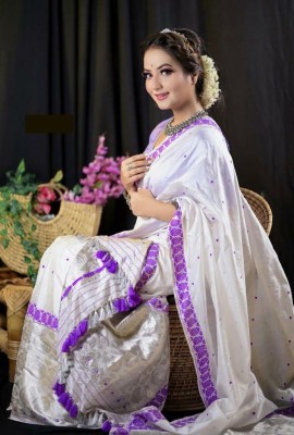 rosecloud Woven Mekhela Chador Silk Blend Saree(White)