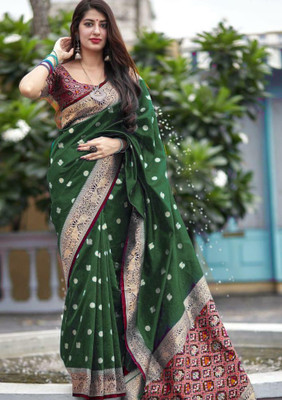 MIRMAN Woven Kanjivaram Pure Silk Saree(Green)